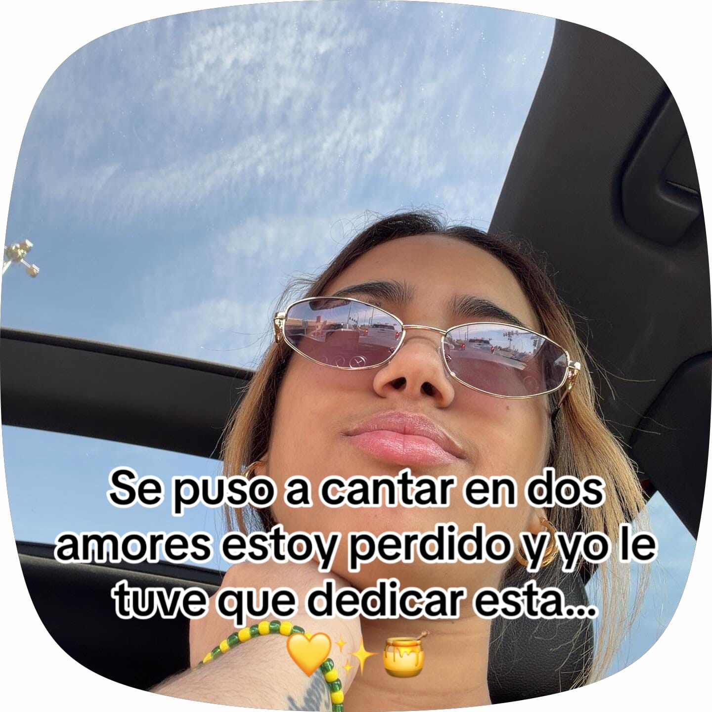 Post 6 by Yunay…Soto💛✨🍯💰 on TikTok (video)