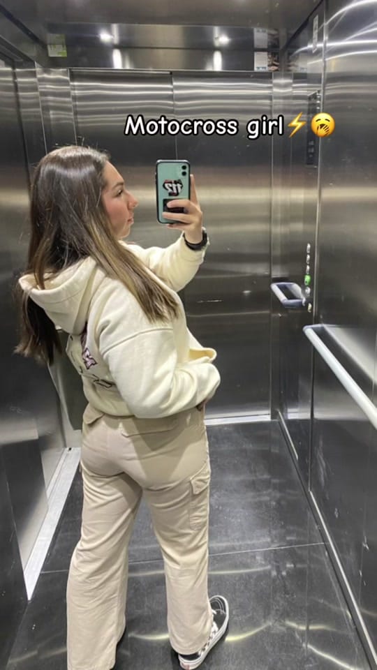 Post 10 by sofia😉 on TikTok (video)
