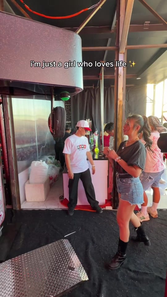 Post 3 by Dj Maine Eugenio 92.3 FM Radio on TikTok (video)