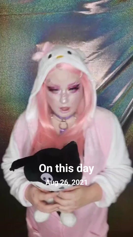 Post 1 by glitteris_rocks on TikTok (video)