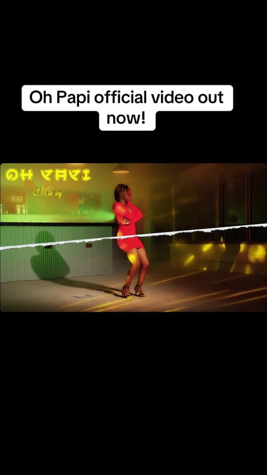 Post 10 by Mia Ivy on TikTok (video)