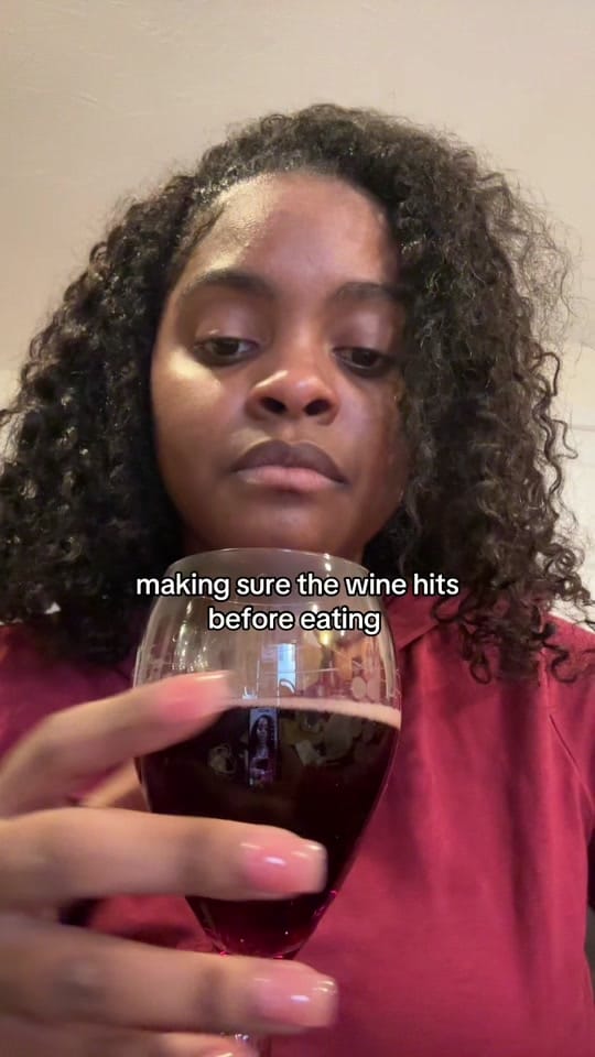 Post 6 by NIKITA DAROSA on TikTok (video)