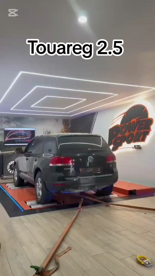 Post 9 by Victor Rodriguez Cebrian on TikTok (video)