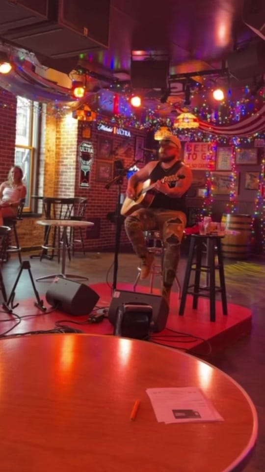Post 8 by Cian Pedersen on TikTok (video)