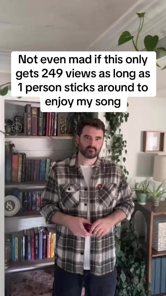 Post 10 by Ricky Reilly on TikTok (video)