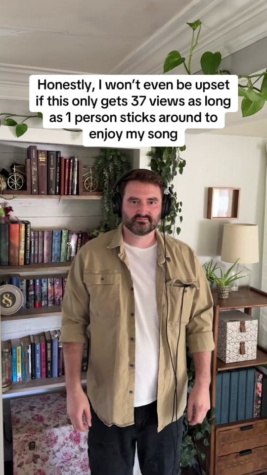 Post 2 by Ricky Reilly on TikTok (video)