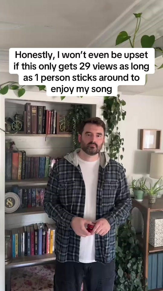 Post 5 by Ricky Reilly on TikTok (video)