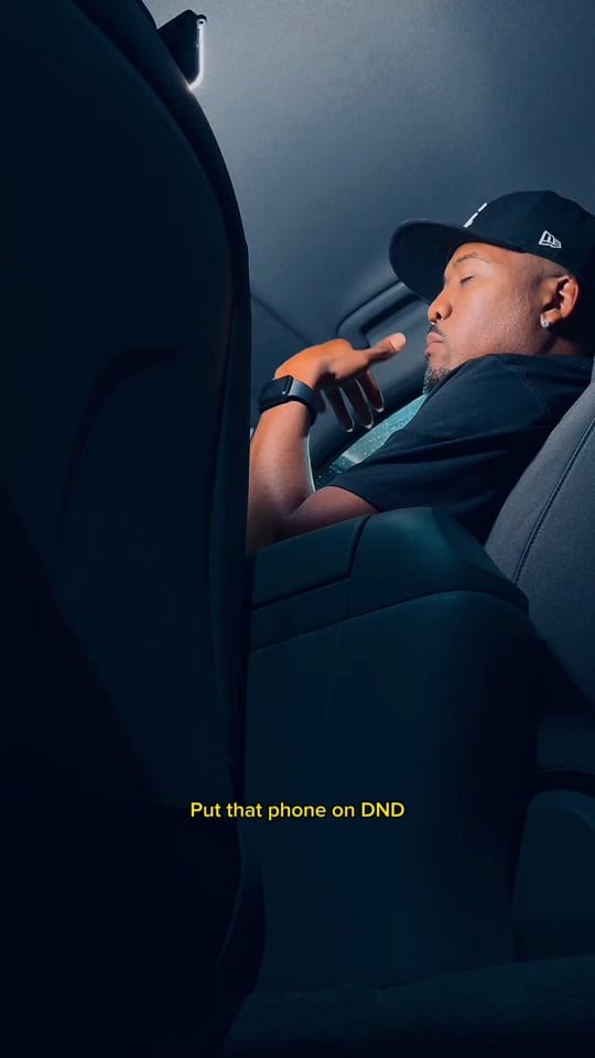Post 7 by 2 Smooth on TikTok (video)