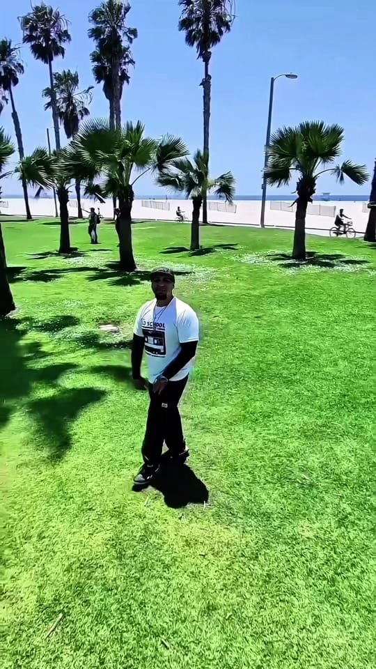 Post 6 by Sin City Cairo on TikTok (video)