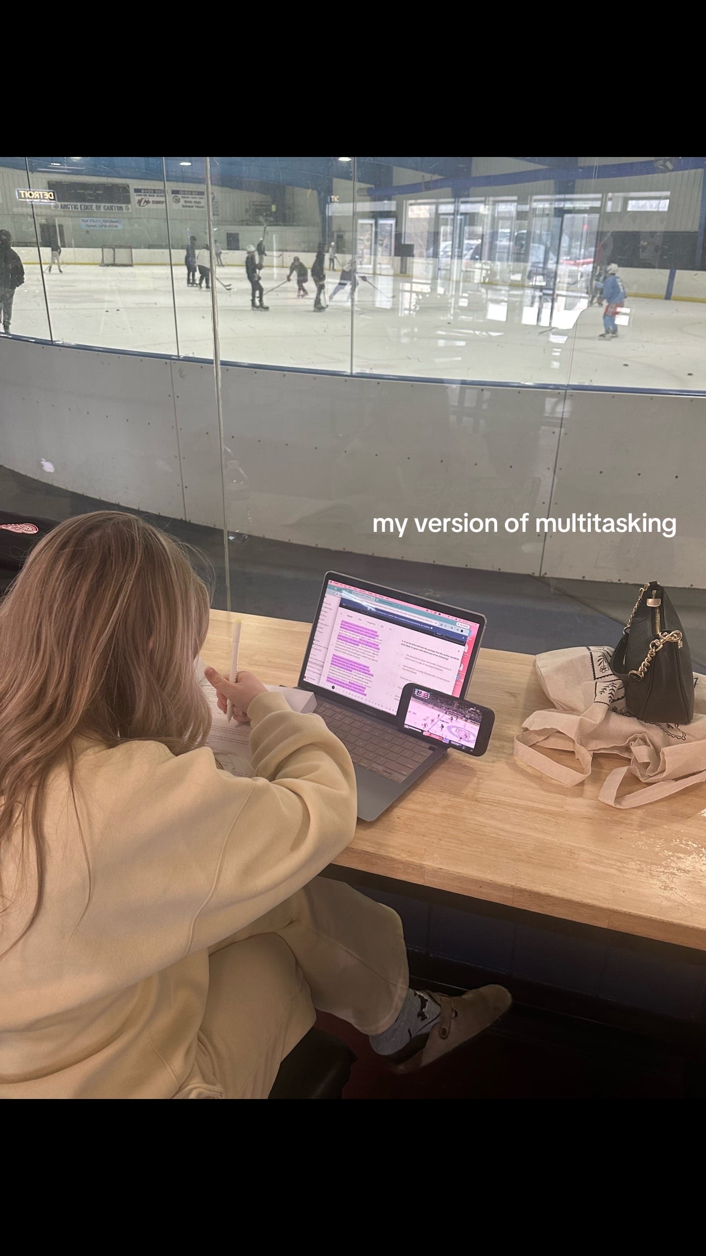 Post 8 by ZOE PRESLEY | BASIC BABE on TikTok (video)