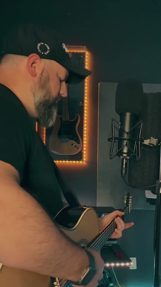 Post 8 by Brad Lee on TikTok (video)