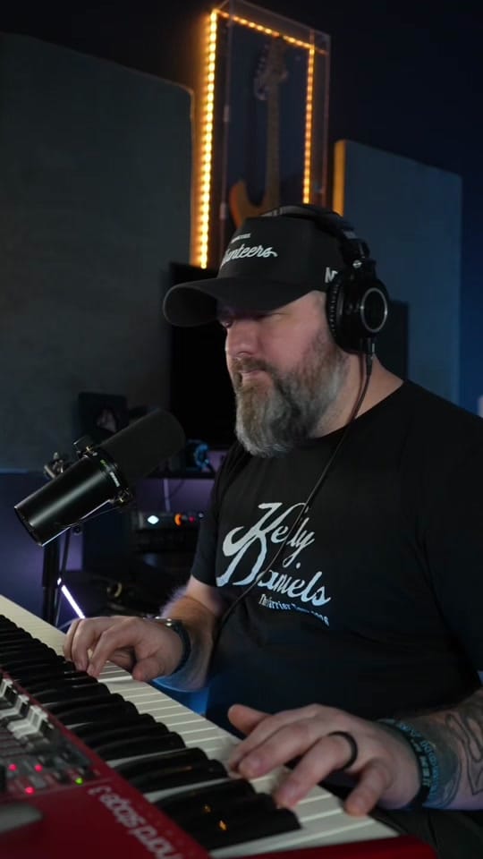 Post 10 by Brad Lee on TikTok (video)