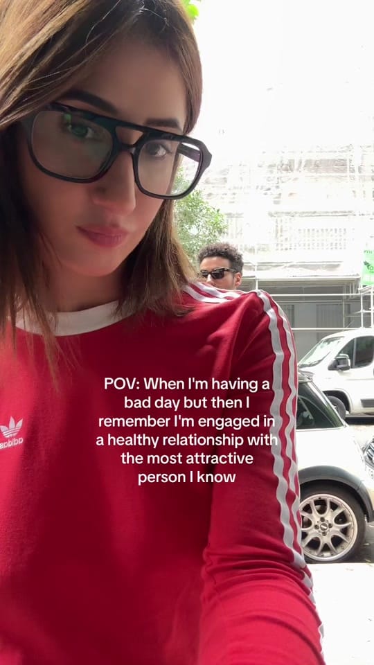Post 7 by Helena Dylan on TikTok (video)