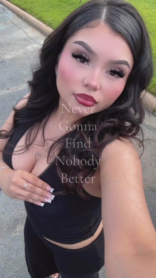 Post 2 by 𝒜𝓁𝑒𝓍𝒾𝒶 on TikTok (video)