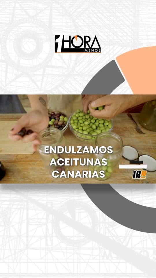 Post 2 by Una Hora Menos on TikTok (video)