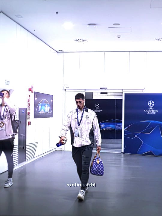 Post 2 by SxntiagoFtbl on TikTok (video)
