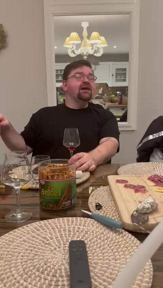 Post 2 by Dennis Taylor on TikTok (video)