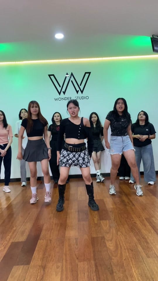 Post 5 by Wonder Studio on TikTok (video)