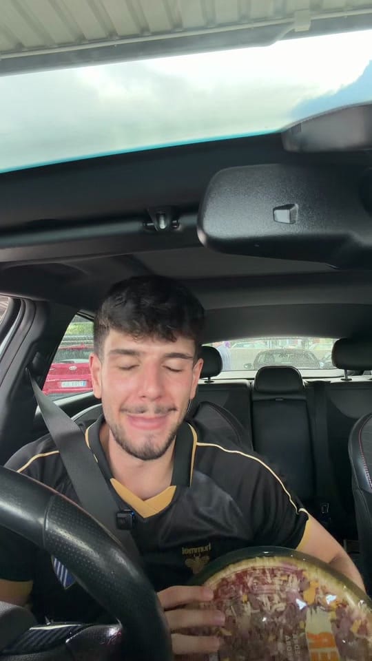 Post 3 by ninosafaera on TikTok (video)