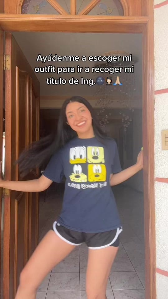 Post 2 by Natalia T on TikTok (video)