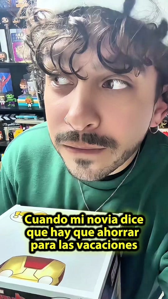 Post 6 by guerradepop on TikTok (video)