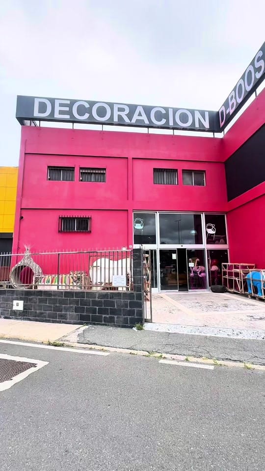 Post 3 by guerradepop on TikTok (video)