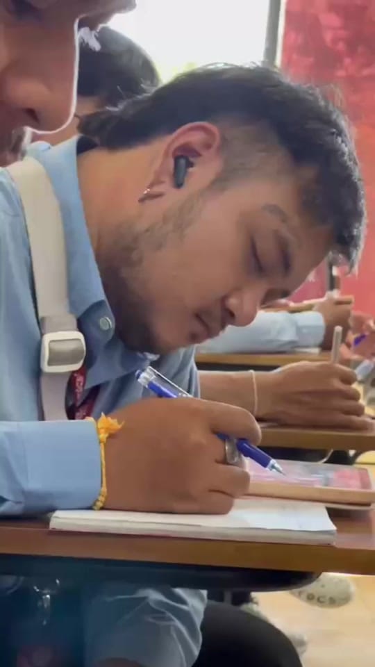 Post 3 by Austin - អស្ទីន on TikTok (video)