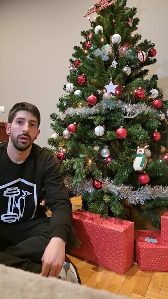 Post 8 by Desenlatado on TikTok (video)