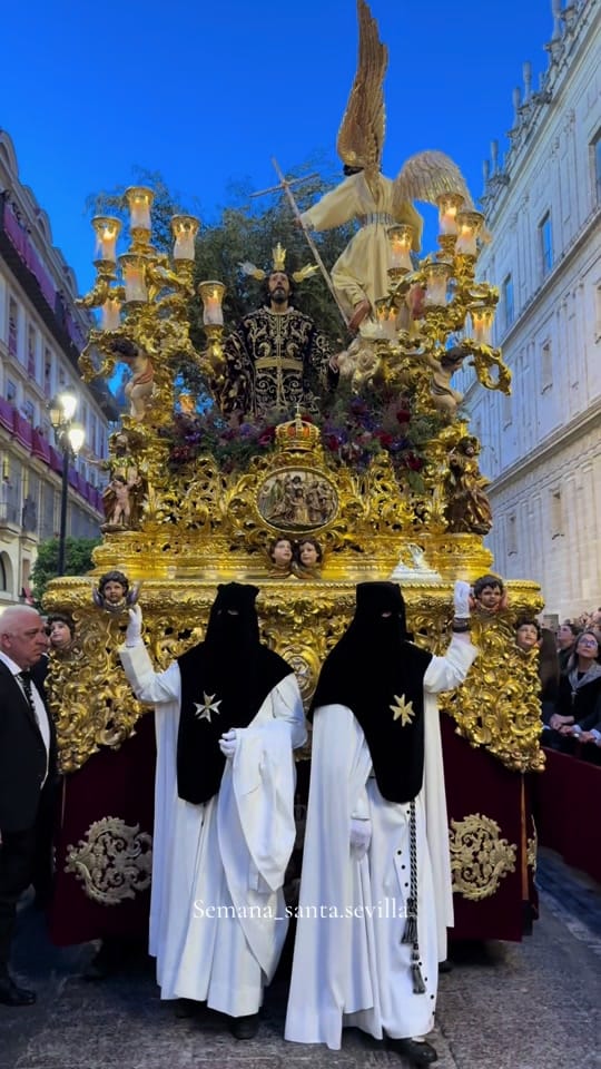 Post 7 by Semana_Santa.Sevilla on TikTok (video)