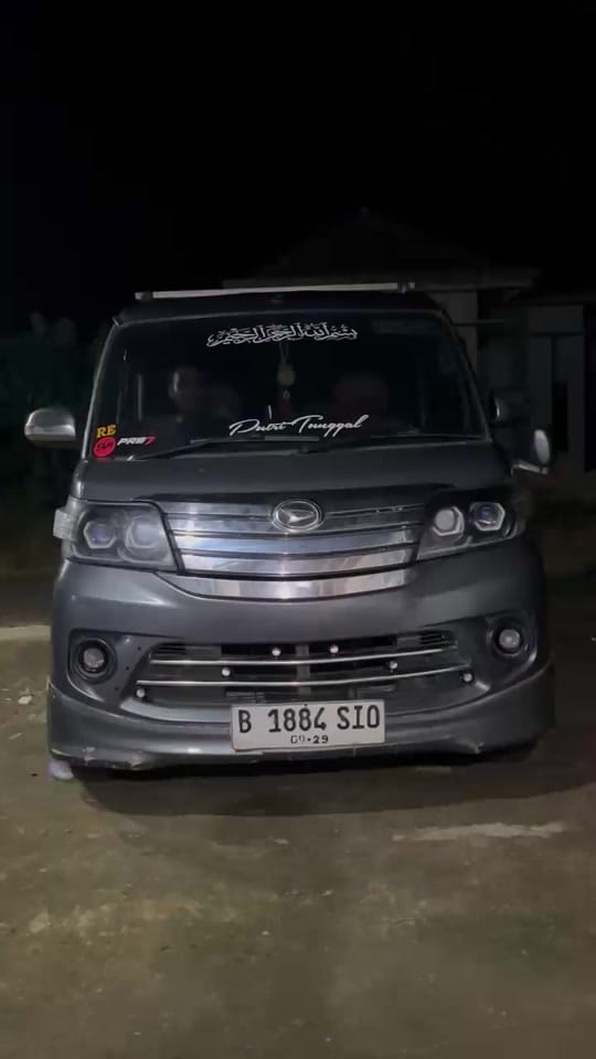 Post 6 by Mas Wahyu SR TRANS on TikTok (video)