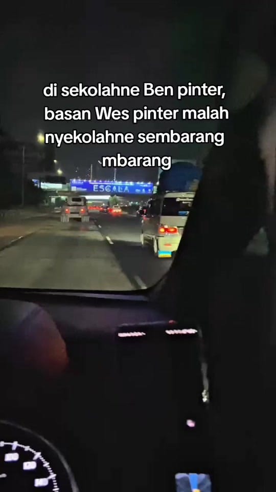 Post 4 by Mas Wahyu SR TRANS on TikTok (video)