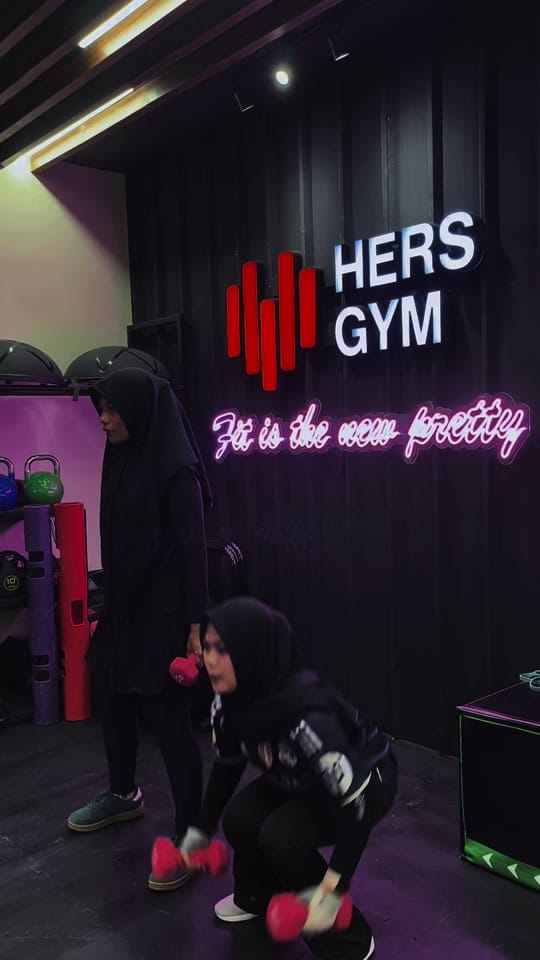 Post 5 by akulitha on TikTok (video)