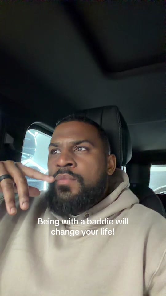 Post 9 by aaronnmarkss on TikTok (video)