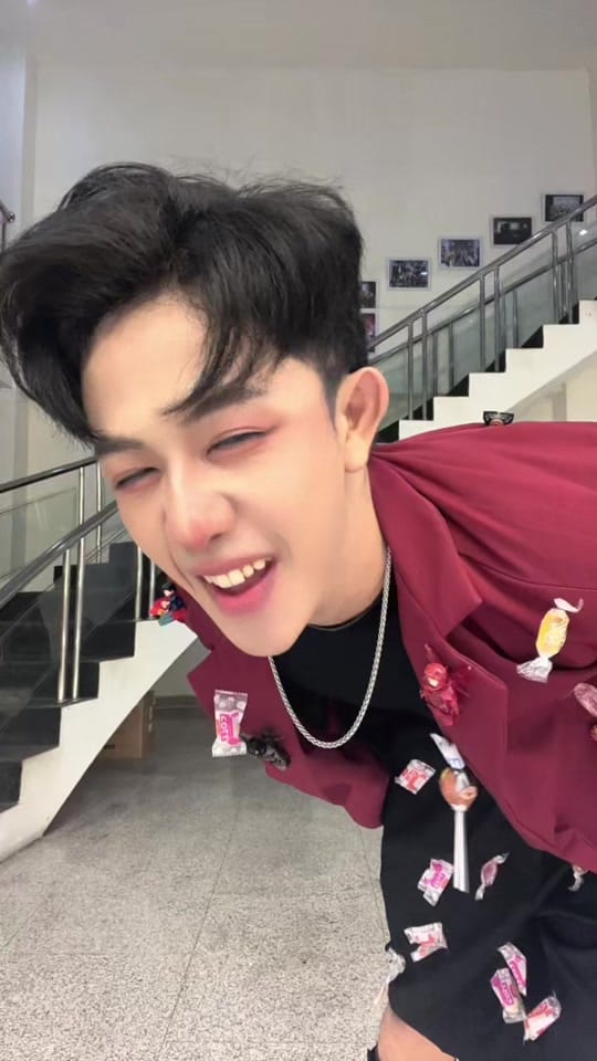 Post 10 by Jo on TikTok (video)