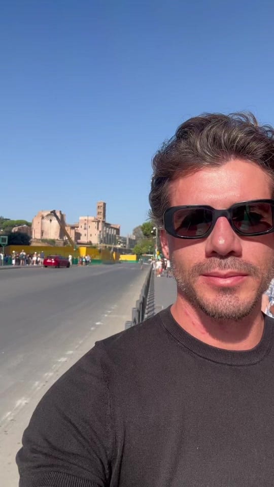 Post 6 by Michel Escalle on TikTok (video)