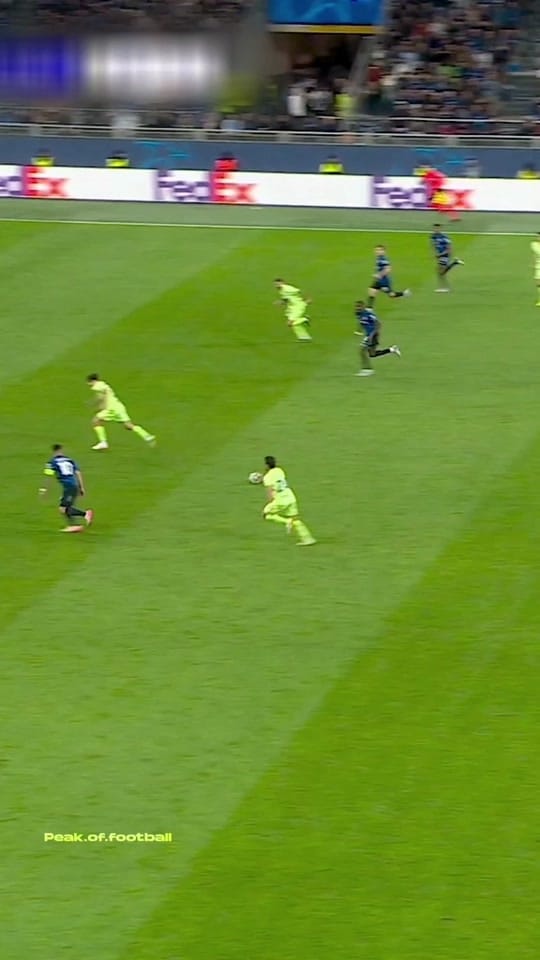 Post 9 by Peak of FOOTBALL on TikTok (video)