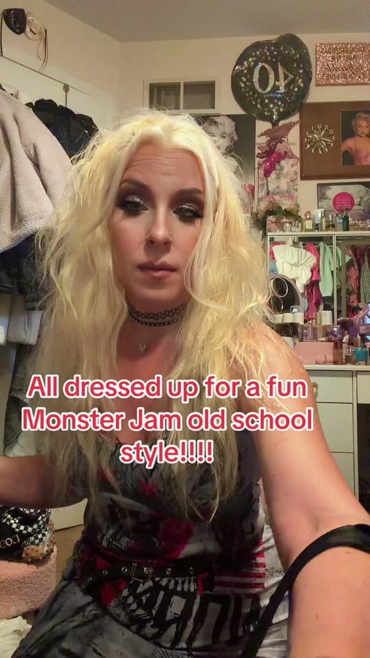 Post 1 by Jen /Beauty Advisor/Vocalist❌ on TikTok (video)