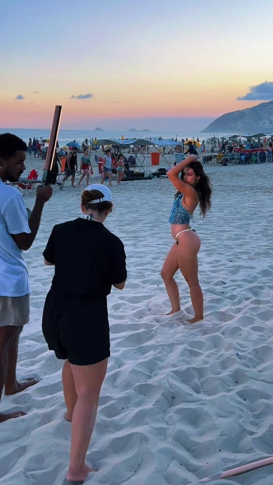 Post 9 by valenttinadias on TikTok (video)