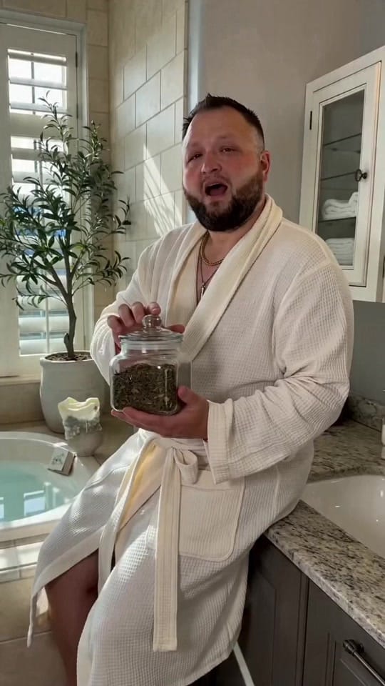 Post 2 by Papasaurus51 on TikTok (video)