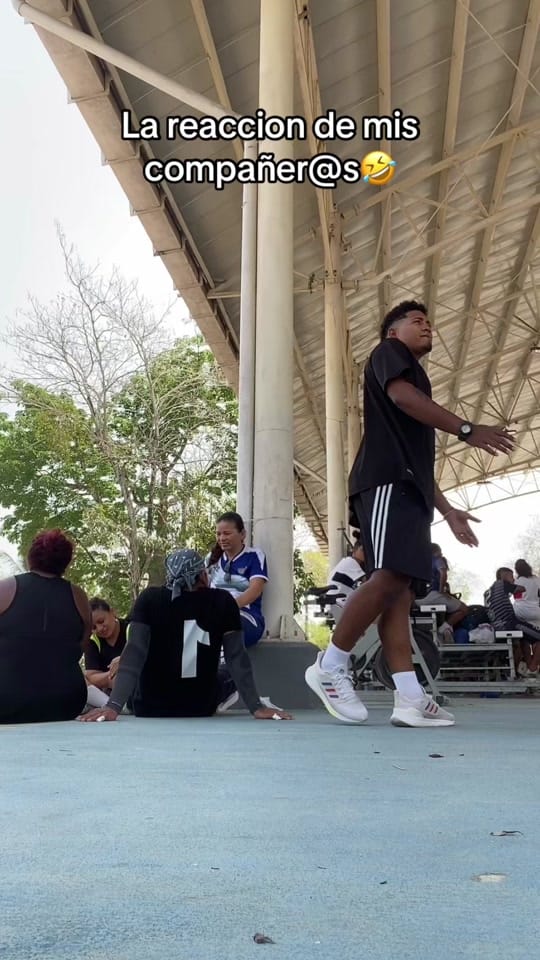 Post 7 by El show de juanky on TikTok (video)