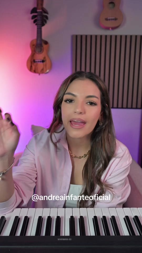 Post 4 by andreainfanteoficial on TikTok (video)