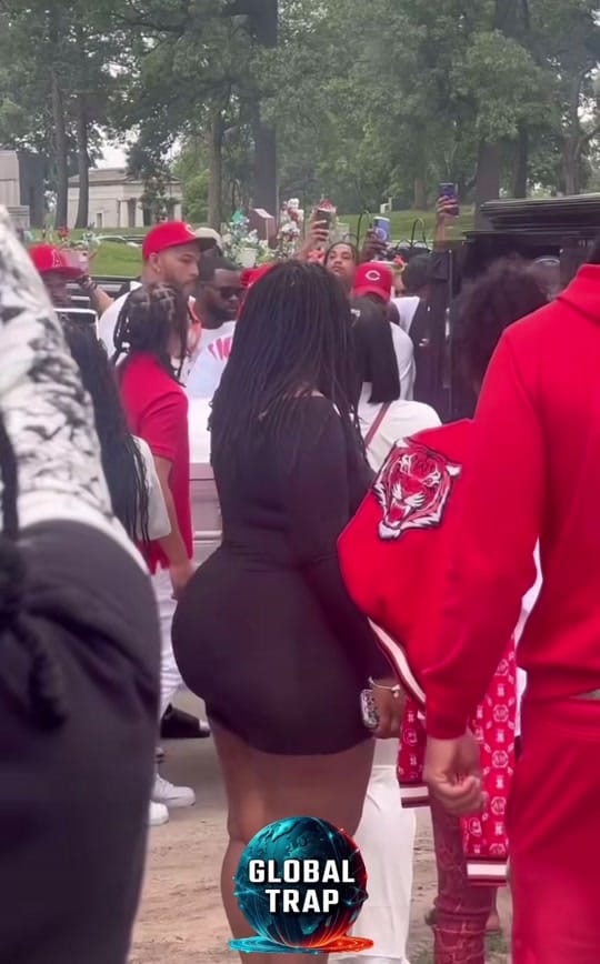 Post 10 by Global Trap on TikTok (video)