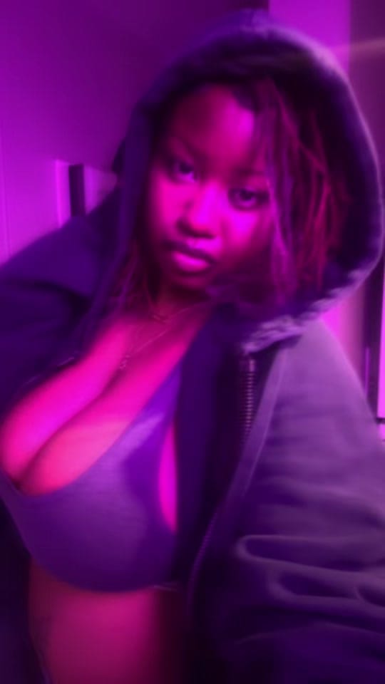 Post 1 by Aleyanna Grae on TikTok (video)