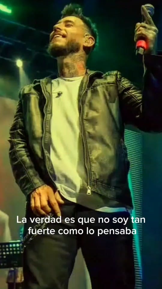Post 3 by MúsiKero, LocoxlaMúsica on TikTok (video)