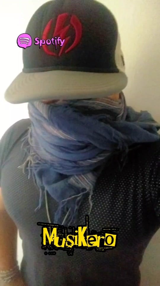 Post 5 by MúsiKero, LocoxlaMúsica on TikTok (video)