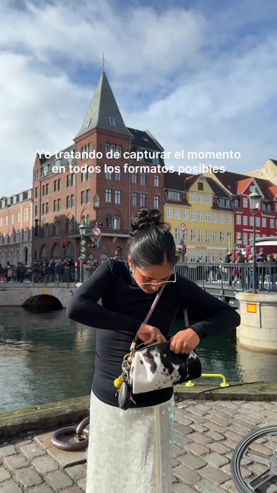 Post 3 by Regina Bucio🦇 on TikTok (video)