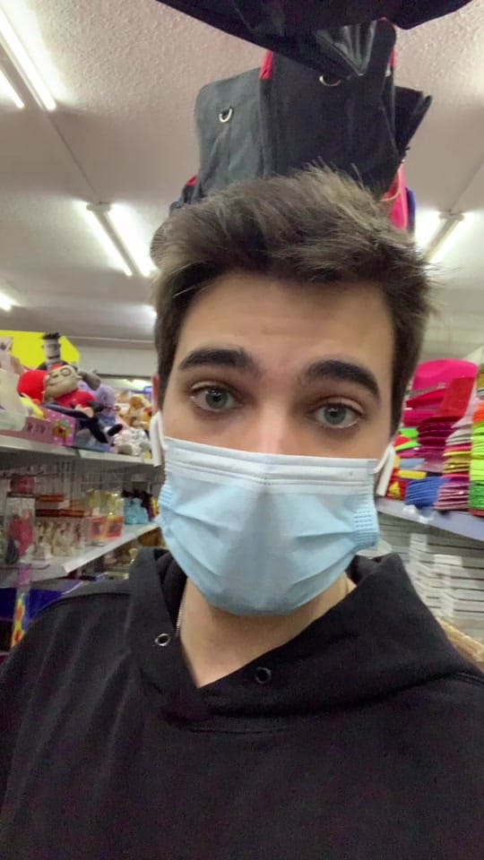 Post 10 by Alejandro Prada on TikTok (video)