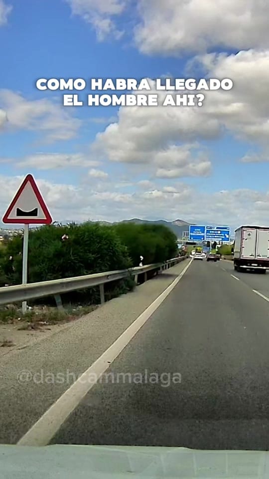 Post 2 by Dashcam Malaga on TikTok (video)