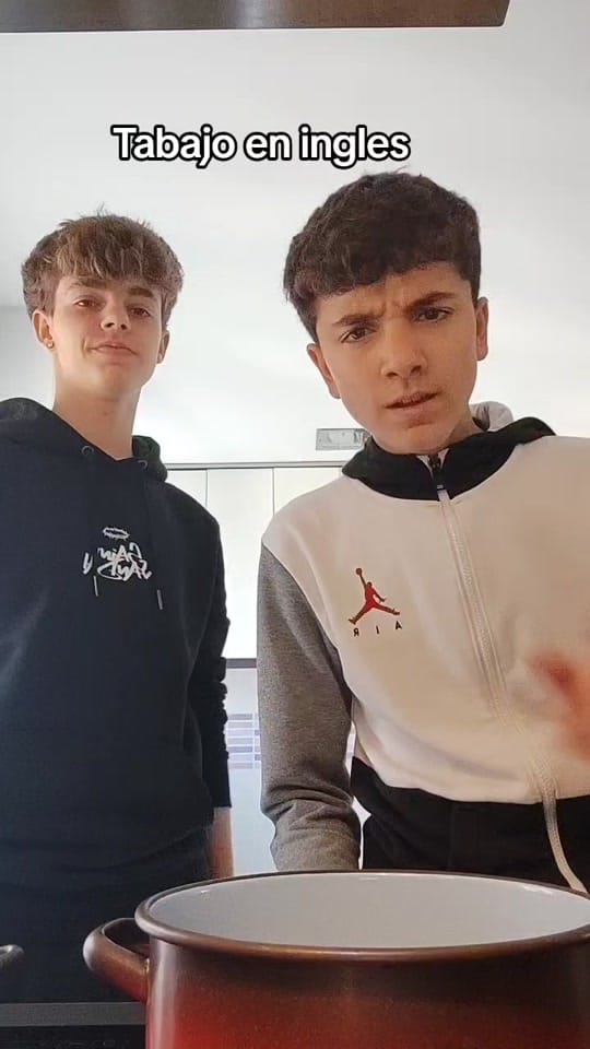 Post 10 by Javi on TikTok (video)