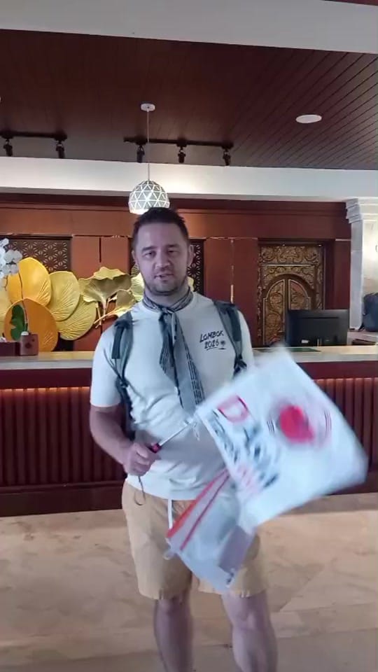 Post 8 by D Asia Travels on TikTok (video)